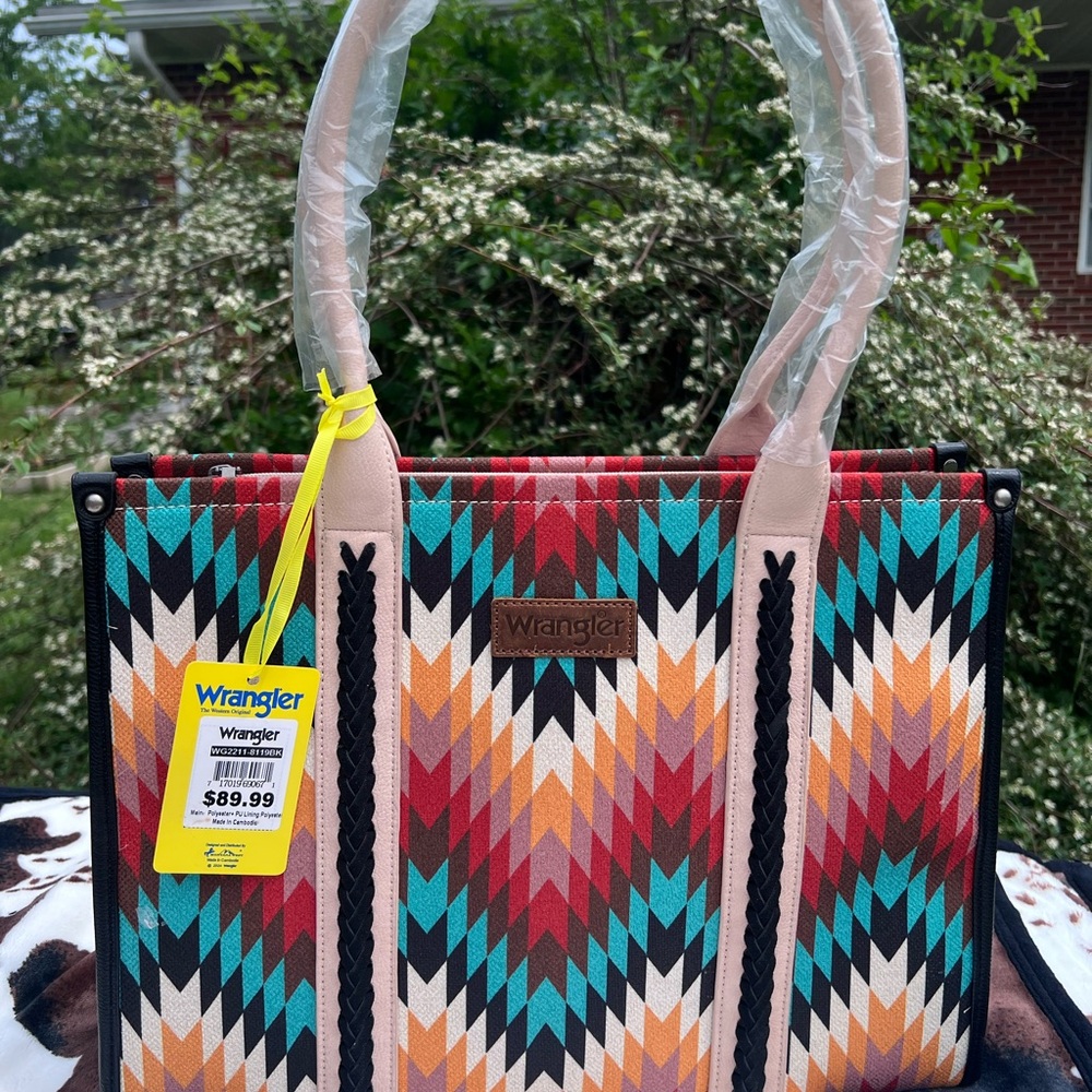 Wrangler Multicolor Large Zig Zag Tote Bag